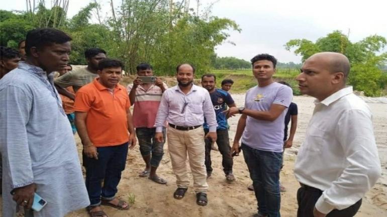 হবিগঞ্জ অবৈধভাবে বালু উত্তোলনের দায়ে ১লাখ ৭৫ হাজার টাকা জরিমানা প্রদান