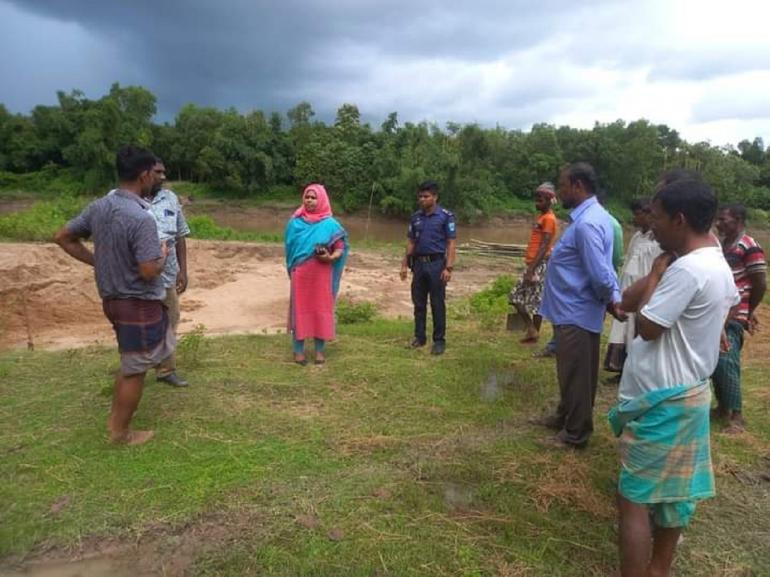 হবিগঞ্জে নালমুখে অবৈধ ভাবে বালু উত্তোলনে ৫০ হাজার টাকা অর্থদন্ড