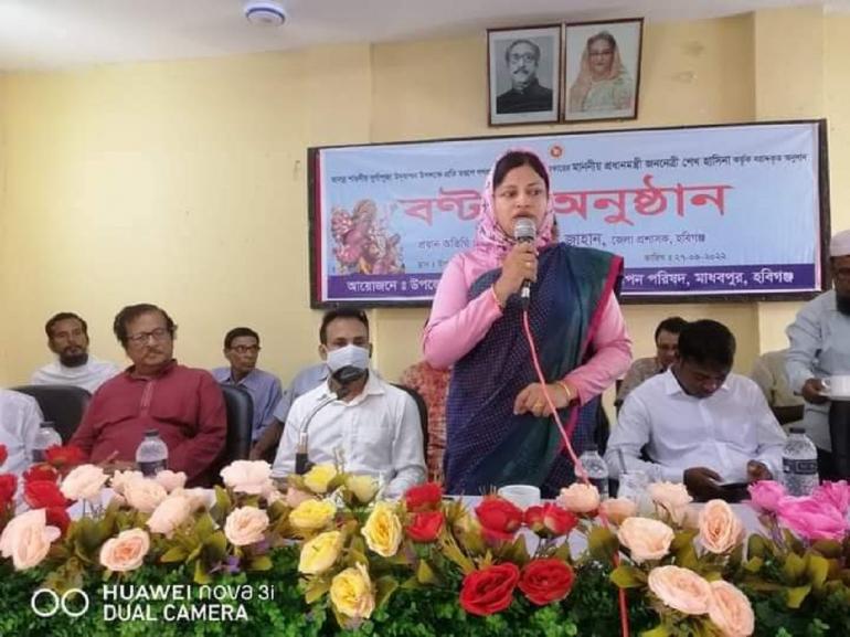 শারদীয় দুর্গাপূজা উপলক্ষে প্রধানমন্ত্রীর বরাদ্দকৃত অনুদান বিতরণ