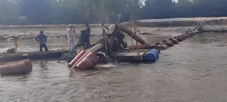 কুড়িগ্রামে অবৈধভাবে ভূগর্ভস্থ বালু উত্তোলন বন্ধ