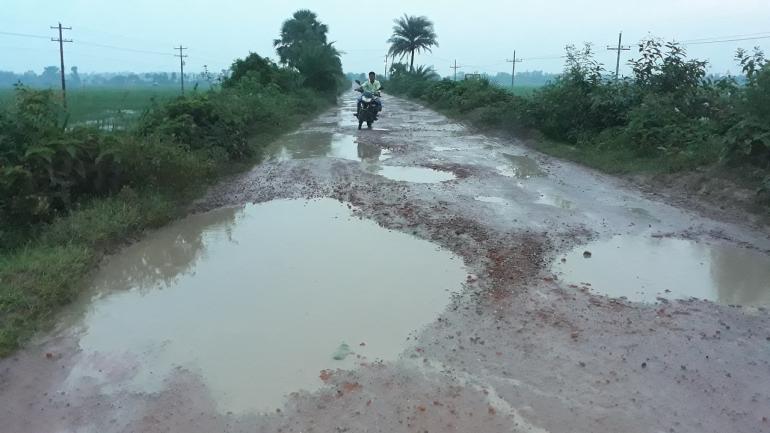 রাণীনগর-আবাদপুকুর ২২ কিলোমিটার সড়ক